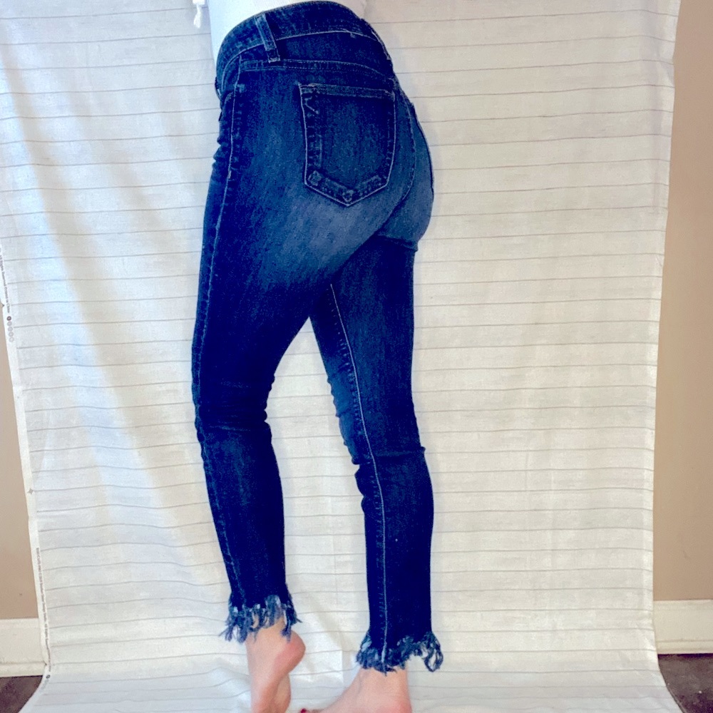 Like‎ new Joes Jeans fringe hem size 25!